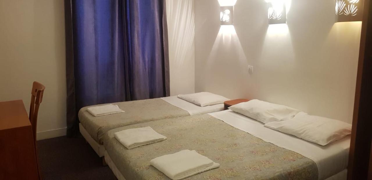 Hotel Petit Bastille 오네수부아 외부 사진